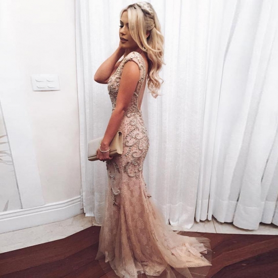 Mermaid V-Neck Long Backless Champagne Tulle Prom Dress with Beading - Click Image to Close
