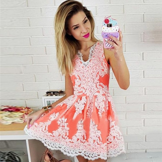 A-Line V-Neck Peach Tulle Short Homecoming Dress with Appliques - Click Image to Close