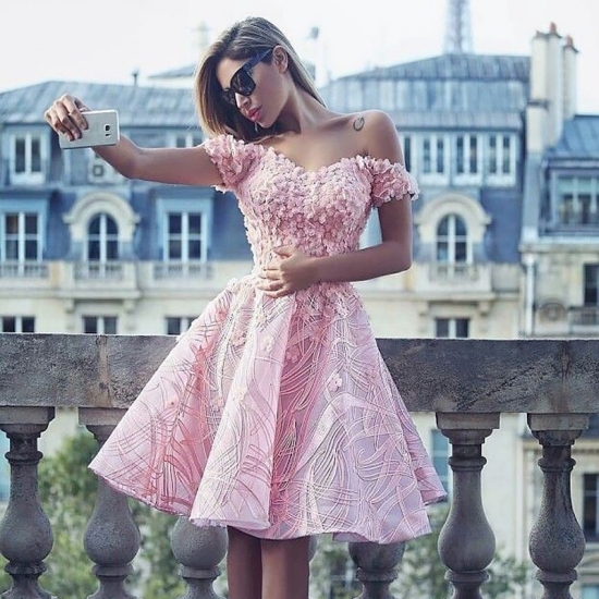 A-Line Off-the-Shoulder Knee-Length Pink Lace Homecoming Dress with Appliques - Click Image to Close