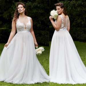 Floor Length Tulle Plus Size Bridal Dress - White A-Line Scoop with Appliques