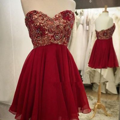 Adorable Sweetheart Short Sleeveless Wine Homecoming Dress with Beading Lace