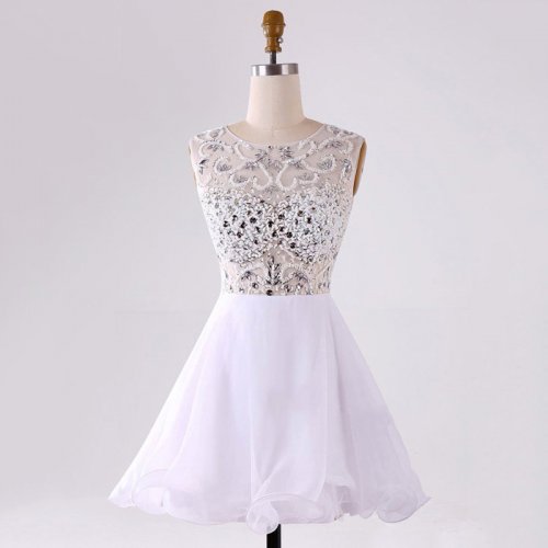 Luxious Bateau Sleeveless Short White Homecoming Dresses Beaded