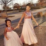 Ball Gown Round Neck Pearl Pink Tulle Flower Girl Dress with Bowknot Sequins