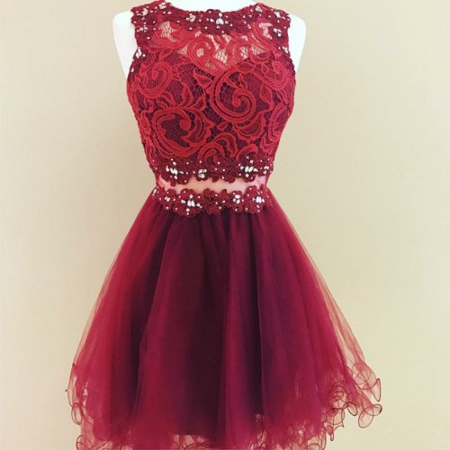 A-Line Jewel Short Burgundy Tulle Homecoming Dress with Lace Sequins
