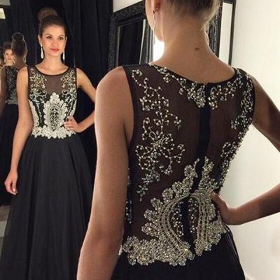 Elegant Long Prom Dress - Black Scoop with Beaded for Women