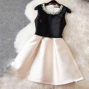 A-Line Round Neck Short Black and Pearl Pink Satin Homecoming Dress with Beading