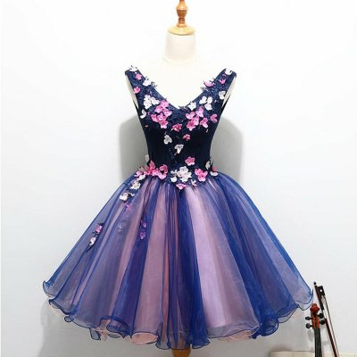 Ball Gown V-Neck Dark Blue Short Tulle Homecoming Dress with Appliques