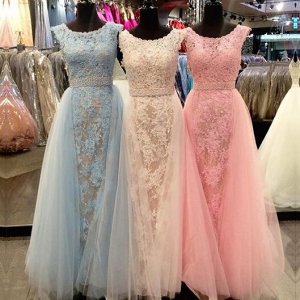 Honorable Long Prom/Evening Dress - Lace A-Line Scoop Gown for Women