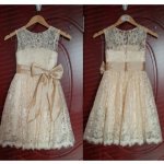 Sweet Lace Little Girl Dress/Flower Girl Dress with Bowknot