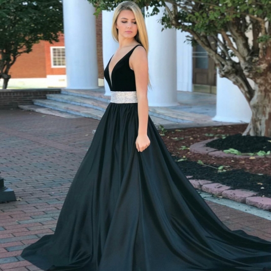 A-Line V-Neck Backless Court Train Black Satin Prom Dress with Sequins - Click Image to Close