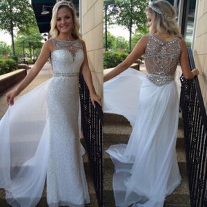 Elegant Princess Long Prom Dress - White Sequins Scoop Beaded for Women