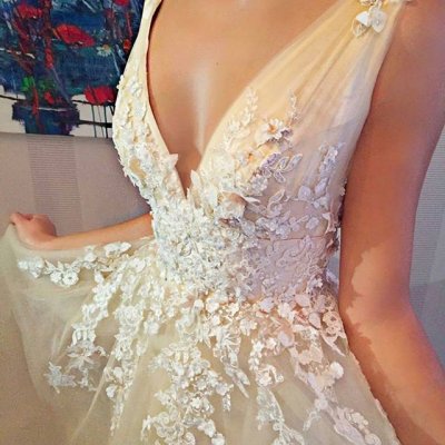 A-Line V-Neck Sleeveless Short Tulle Homecoming Dress with Beading Appliques