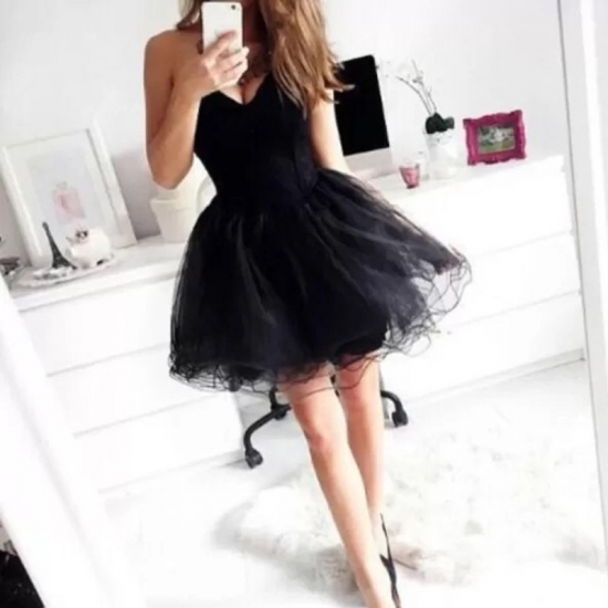 Hot Black Homecoming Dress - Short Sweetheart Tiered Tulle - Click Image to Close