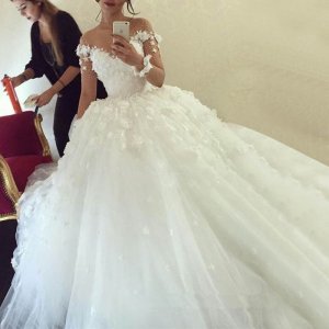 Decent Ball Gown Wedding Dress - Crew Neck Long Sheer Sleeves Sweep Train Appliques