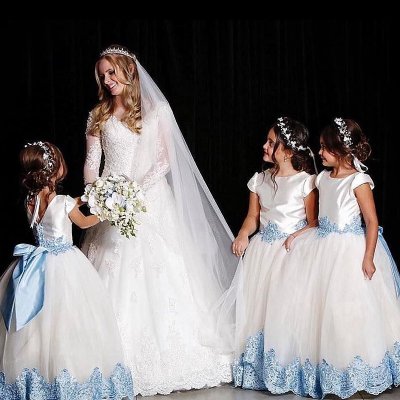 Ball Gown Round Neck Cap Sleeves White Tulle Flower Girl Dress with Appliques