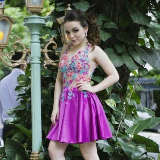 A-Line V-Neck Sleeveless Short Purple Homecoming Dress with Appliques - Click Image to Close
