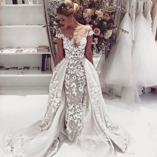 Sexy Mermaid/Trumpet Scoop Court Train Cap Sleeves Lace Wedding Dress - Click Image to Close