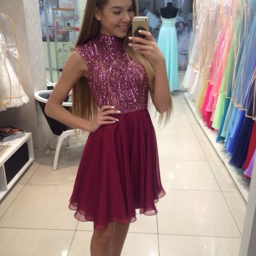 Stylish High Neck Sleeveless Short Wine Chiffon Homecoming Dress with Beading