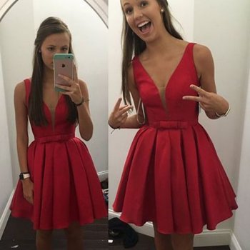 Crispy V-neck Sleeveless Short Red Satin Homecoming Dress with Bowknot