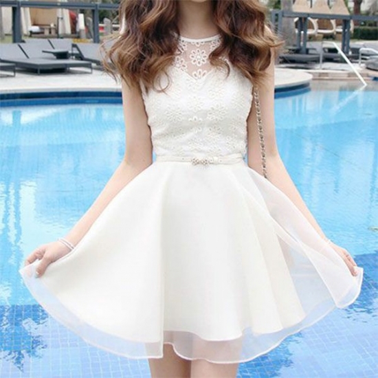 A-Line Bateau Short Open Back White Organza Homecoming Dress with Lace - Click Image to Close