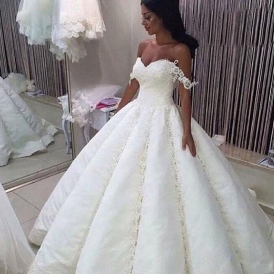 Elegant Lace Wedding Dress - Ball Gown Off-the-Shoulder Sleeveless Floor-Length - Click Image to Close