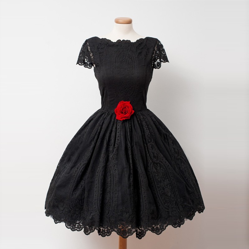 Vintage Bateau Short Sleeves Lace Black Homecoming Dresses with Handmade Flower