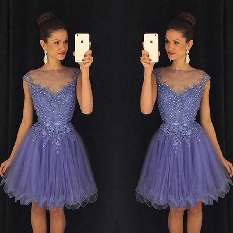 Cheap Bateau Cap Sleeves Short Homecoming Dress with Appliques Under 100