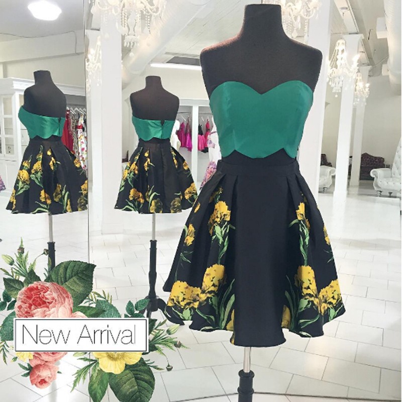 New Arrival Two Piece Sweetheart Short Black Homecoming Dress Printed