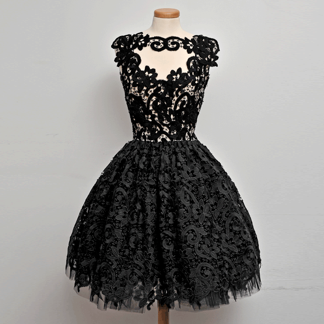 A-Line Scalloped-Edge Keyhole Short Black Lace Vintage Homecoming Dress