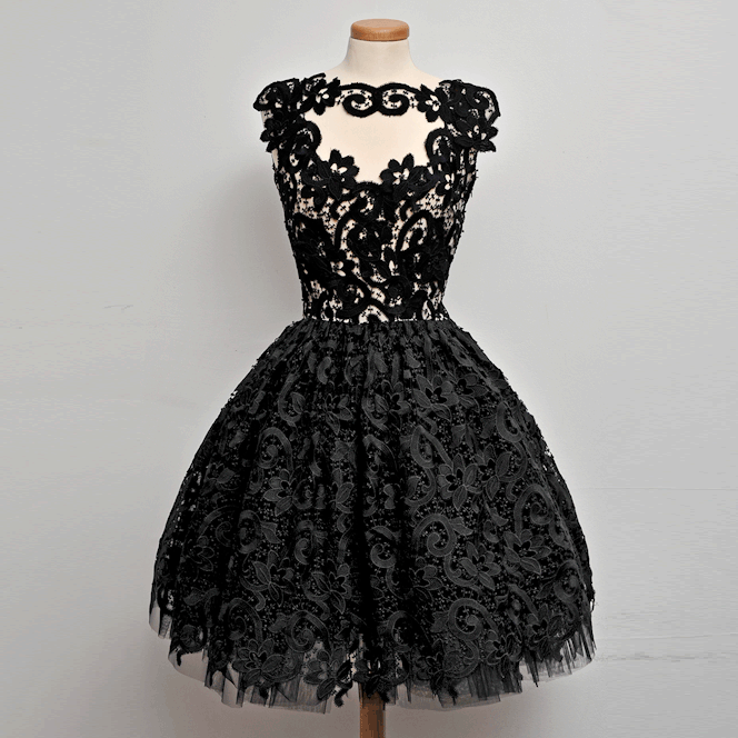 A-Line Scalloped-Edge Keyhole Short Black Lace Vintage Homecoming Dress - Click Image to Close