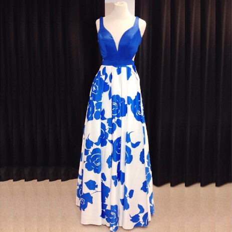 Royal Blue Scoop Floor-Length Floral Prom Dress with Pleats