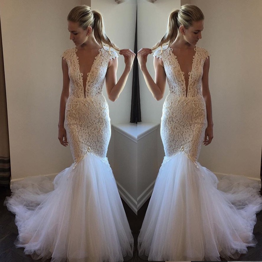 High Quality Cut Low V-Neck Lace Mermaid Wedding Dresses